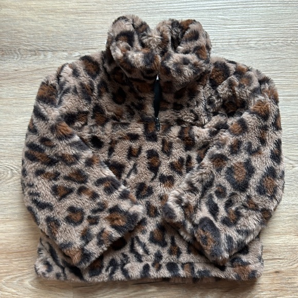 Mila & Rose  Faux Fur Leopard 3/4 zip Pullover Jacket Size 12-24M LIKE NEW - Picture 5 of 8